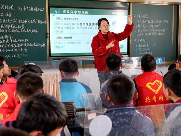 全县义务段教联体教学视导工作圆满结束