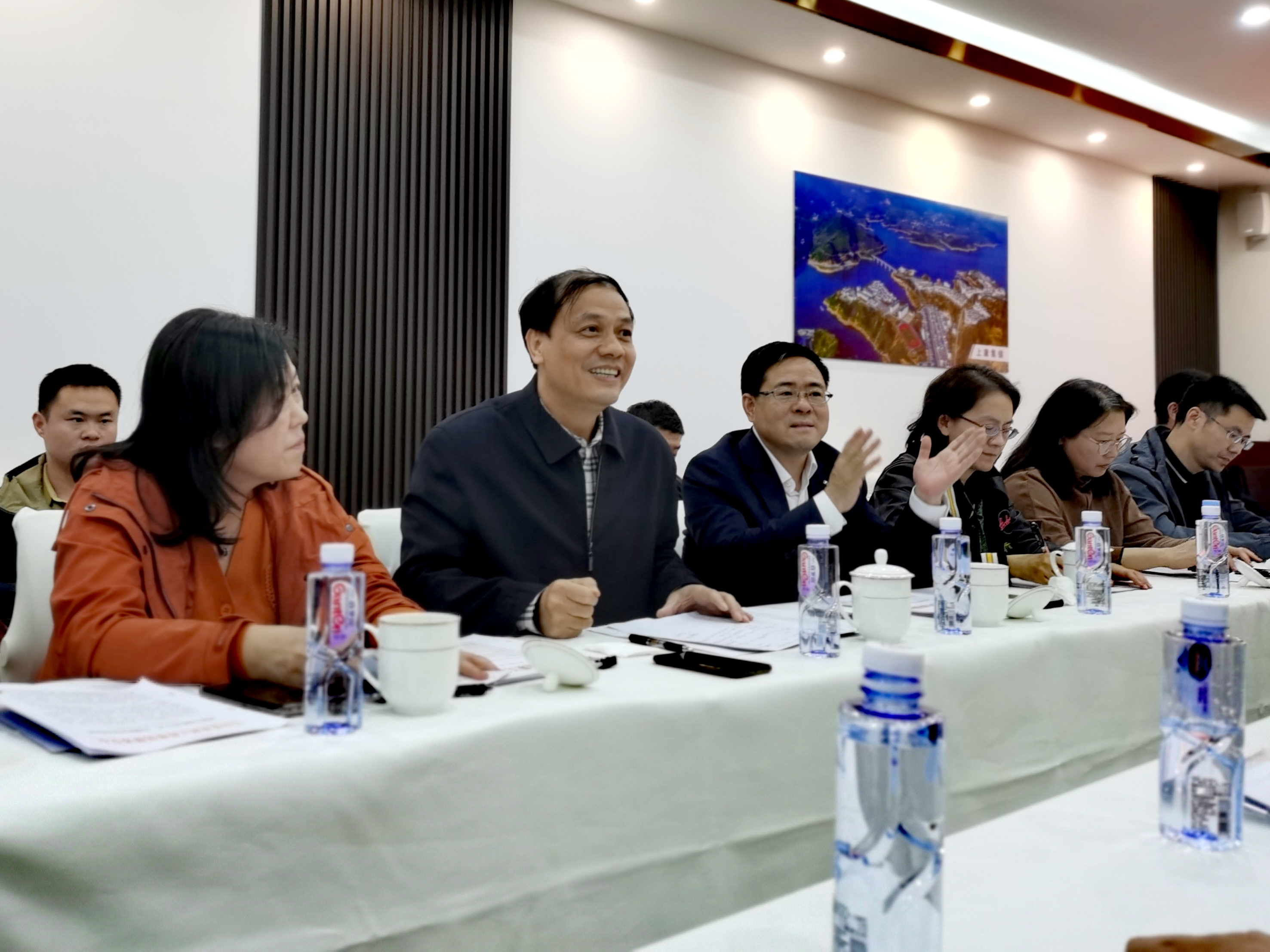 水利部移民司在竹山县对口协作展示中心开展党支部主题党日