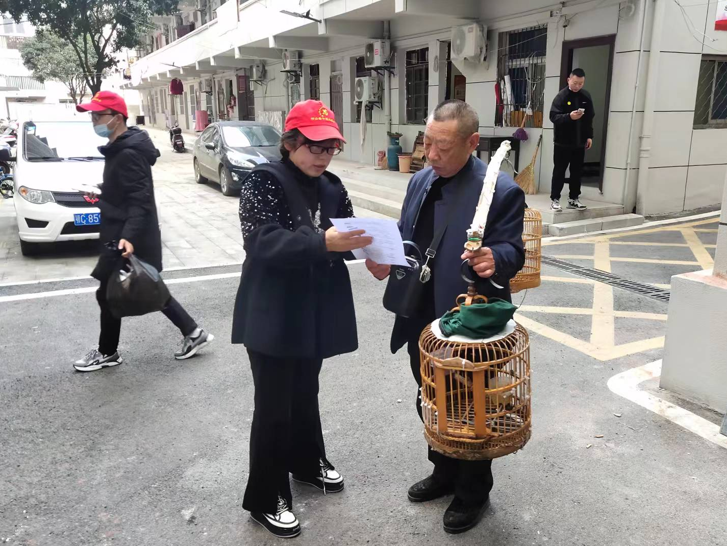 县总工会积极开展爱国卫生系列活动
