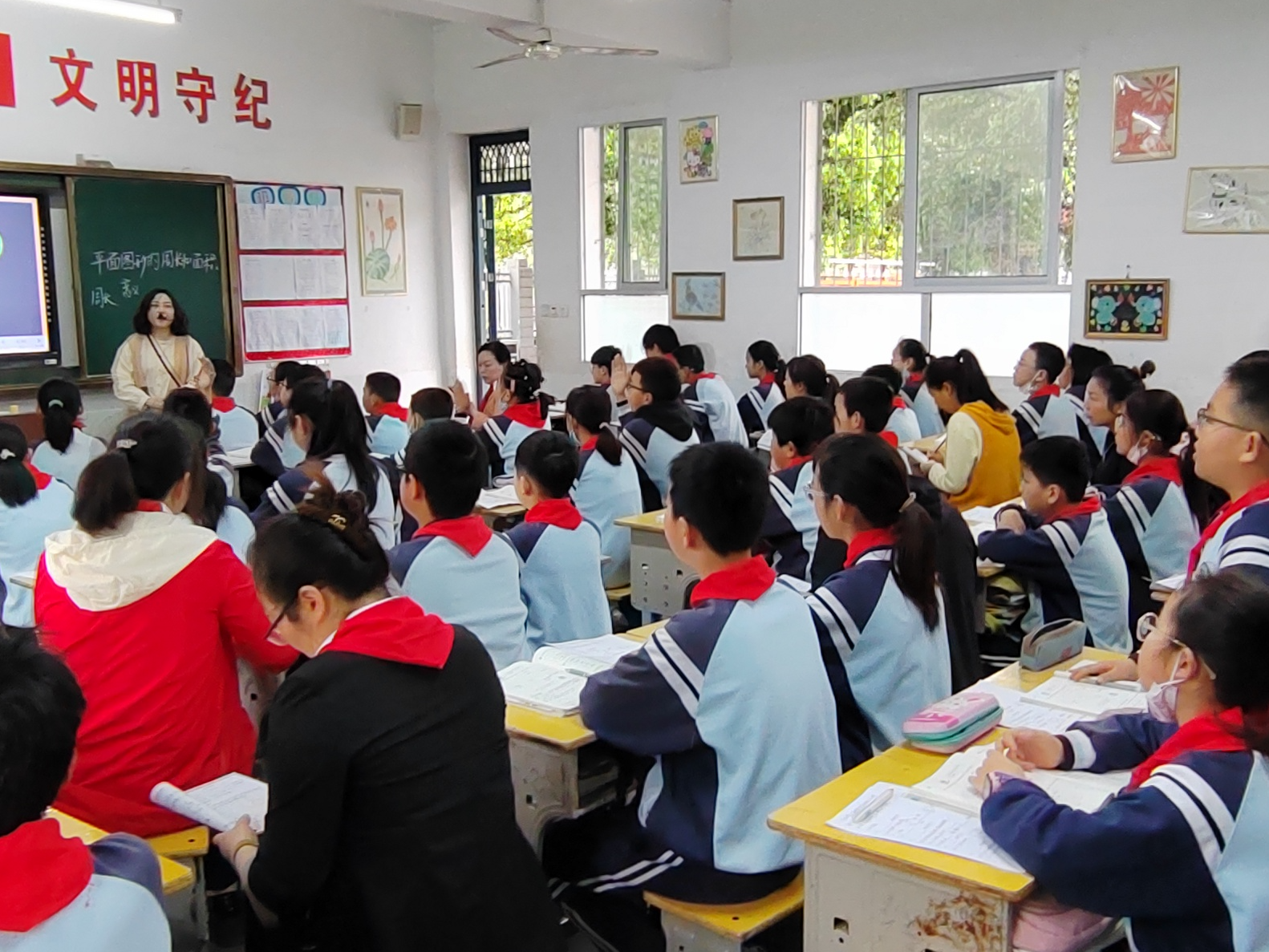 张振武小学：共研共学提升教学质量