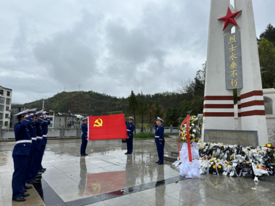县消防救援大队：缅怀革命先烈 传承优良传统
