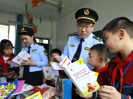 秦古市场监管所：知识产权进校园  保护意识记心间