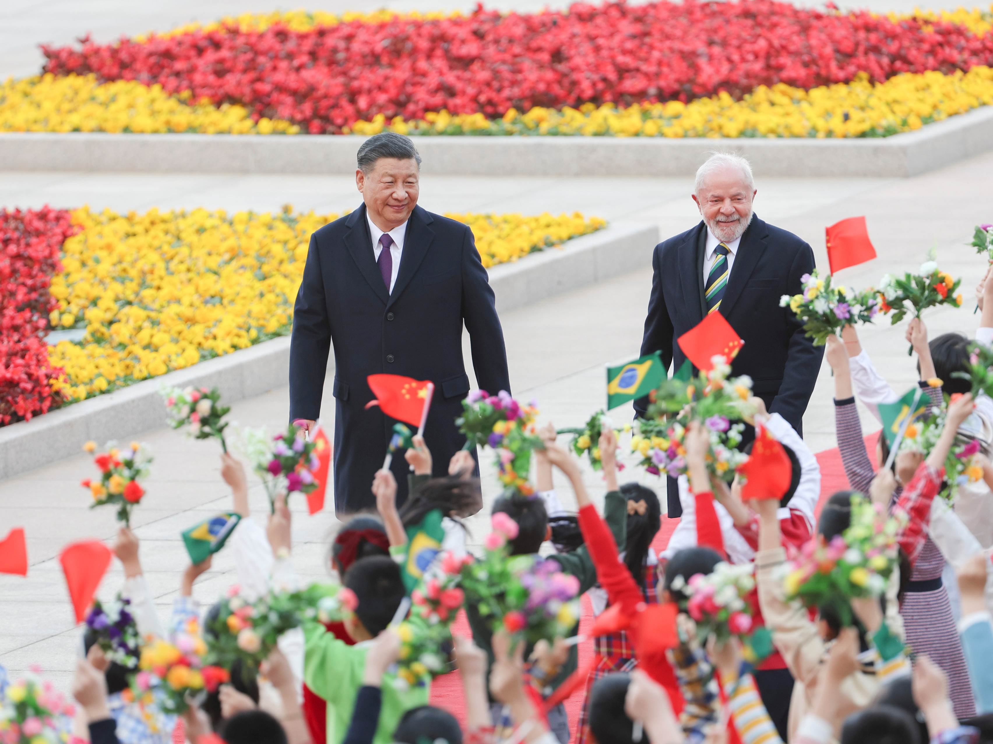 联播+｜推进务实合作 习近平引领中巴关系迈向更高水平