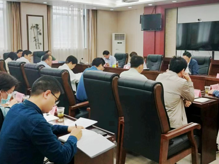 我县召开党政机关办公用房权属统一登记工作联席会议