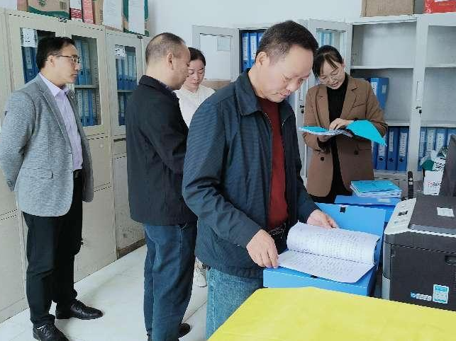 官渡镇中心幼儿园：专项督导促发展  共谋共进提质量