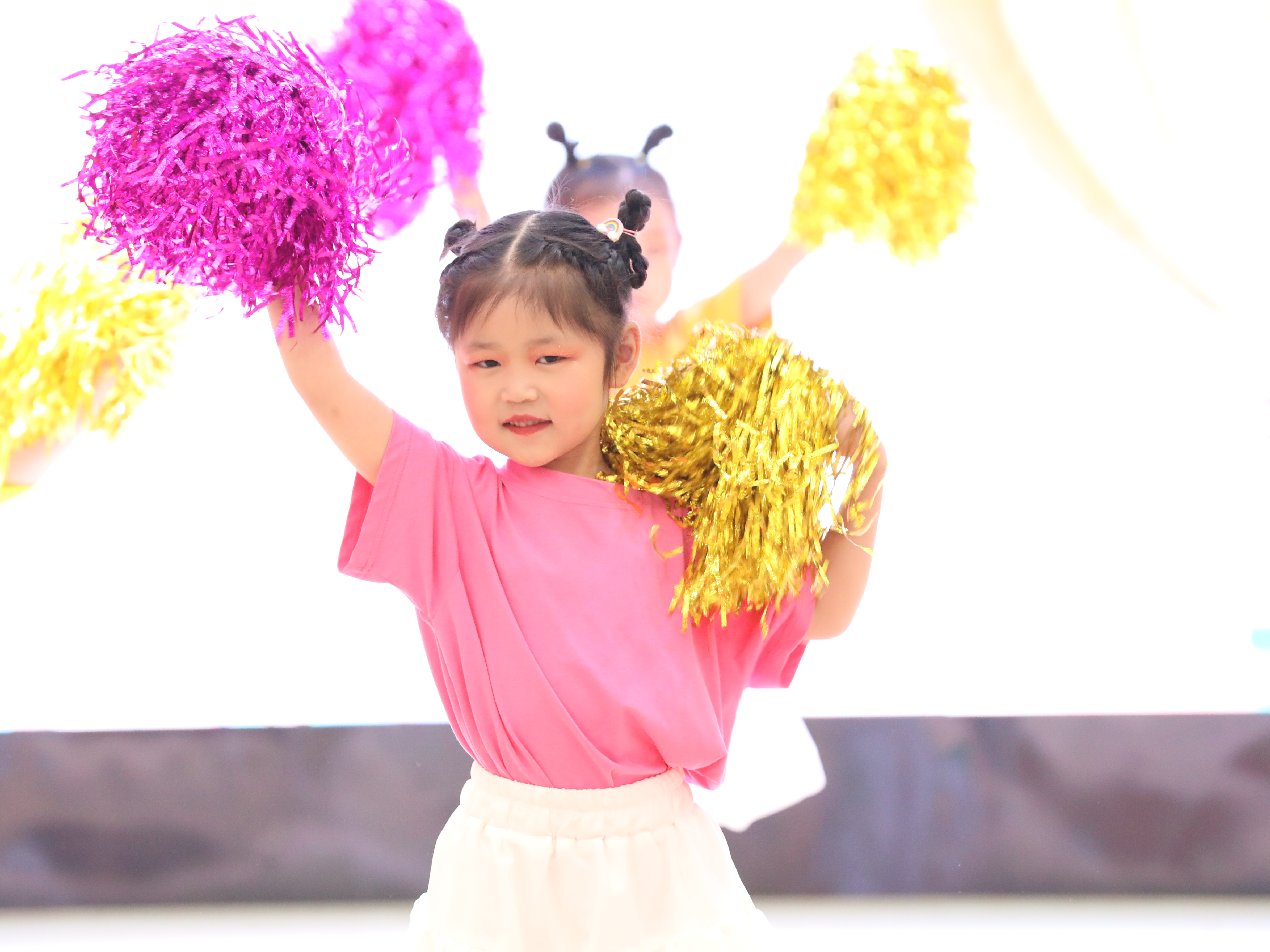 花城幼儿园举行文艺汇演庆“六一”