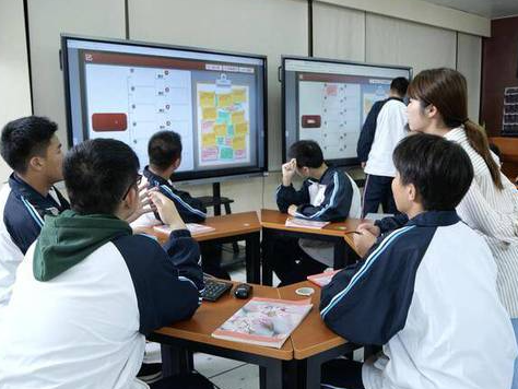 宝丰镇中心学校：以赛研磨国家智慧平台“双师课堂”