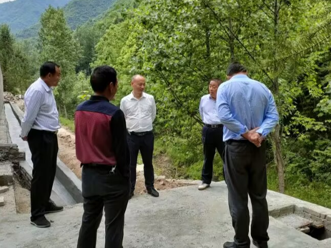 楼台乡开展“生态养殖”排查专项整治