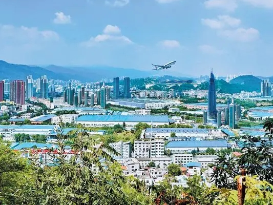 商用车低碳发展路在何方——来自湖北十堰市的调查