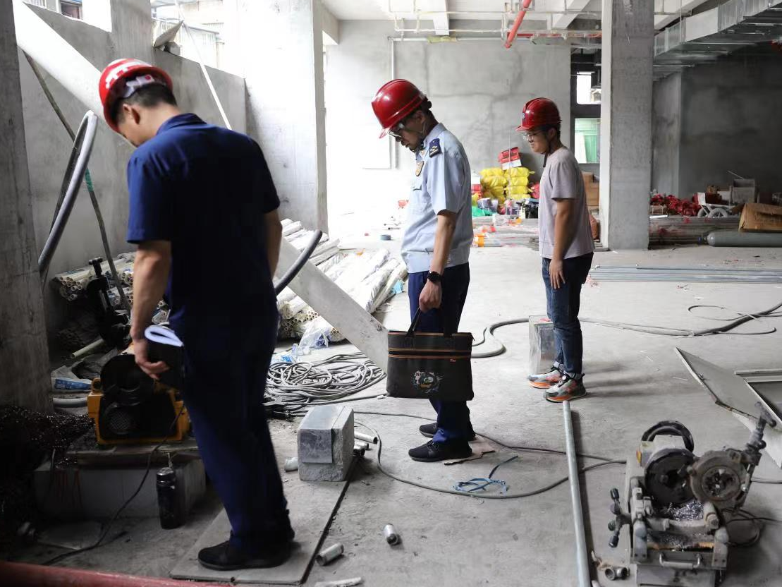 竹山消防开展在建工地违规电气焊作业消防安全专项检查
