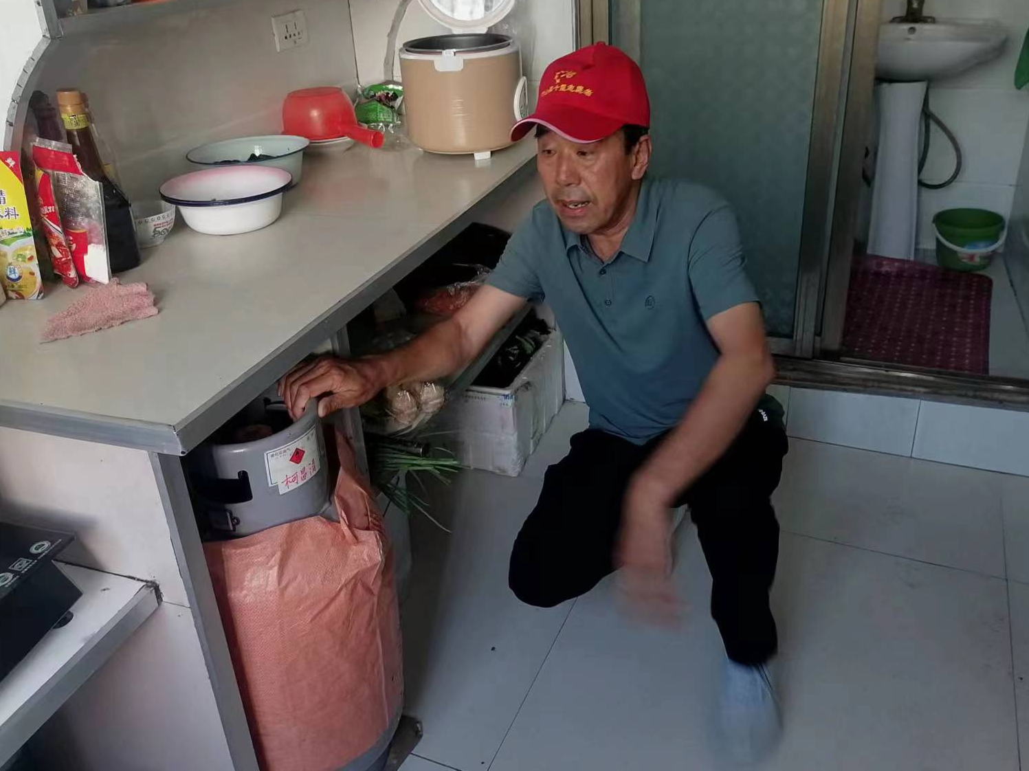楼台乡：开展燃气排查 守牢安全防线