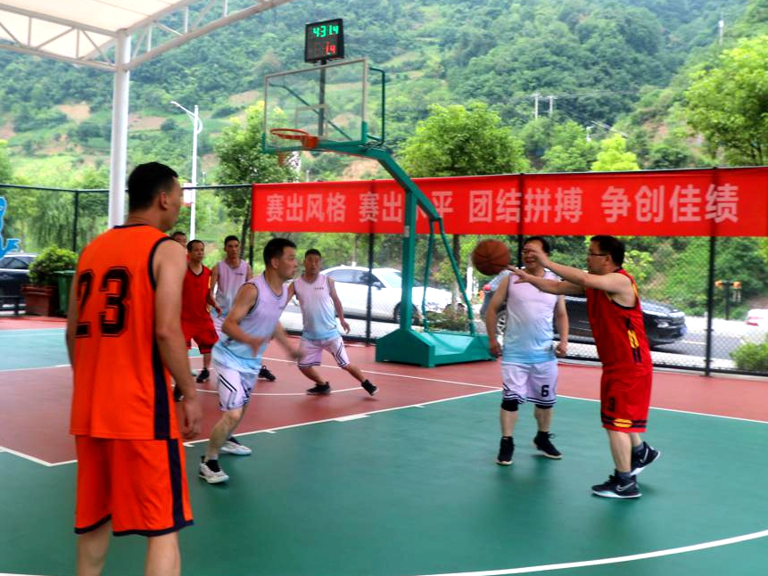 柳林乡：携手竹梦堵河源 篮球联谊展风采