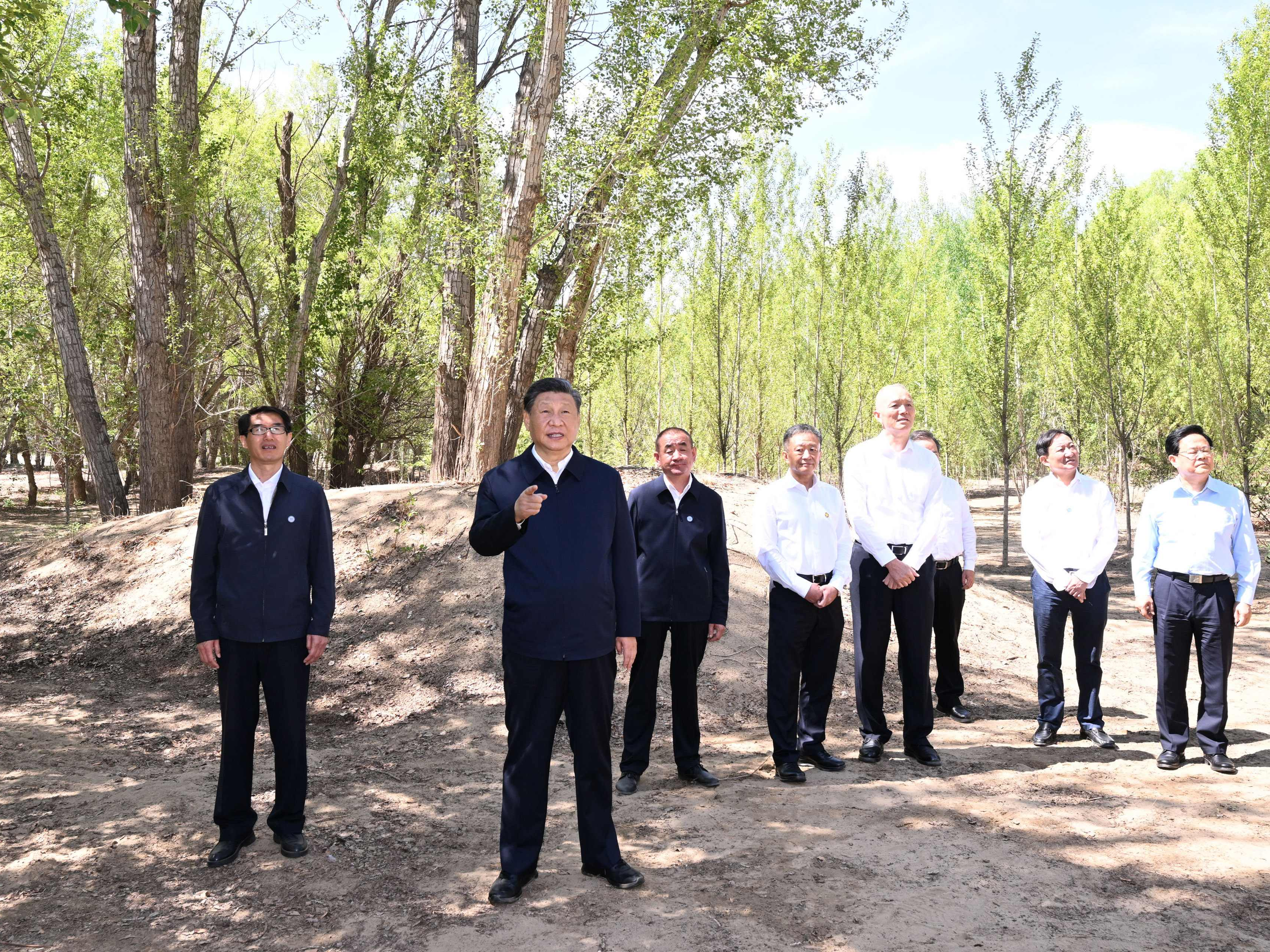 一见·牢记总书记嘱托，“久久为功”干大事