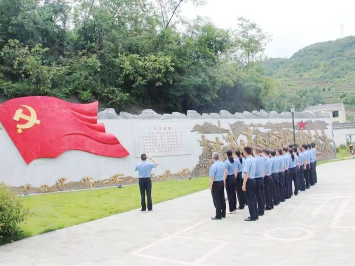 全市检察机关政工干警来我县开展“七一”观摩活动