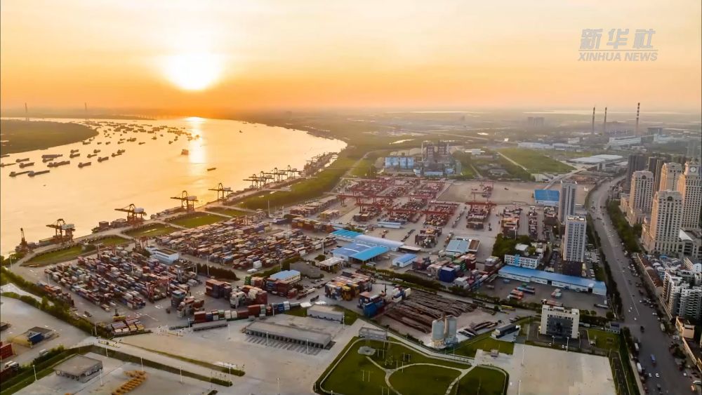 望长江｜湖北：发展江海联运 打造黄金水道