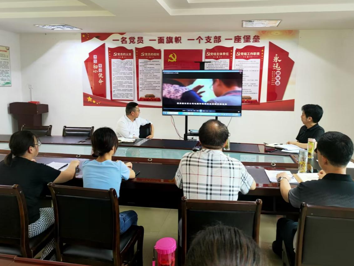 县供销社：加强廉政教育 培养纪律自觉