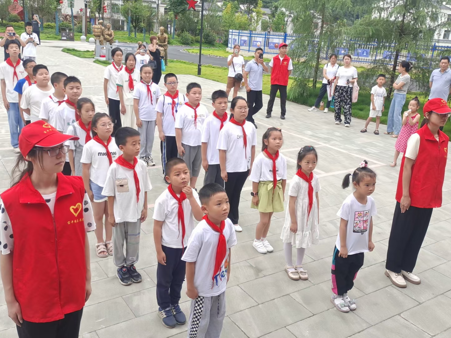 擂鼓镇：传承红色基因   培育时代新人