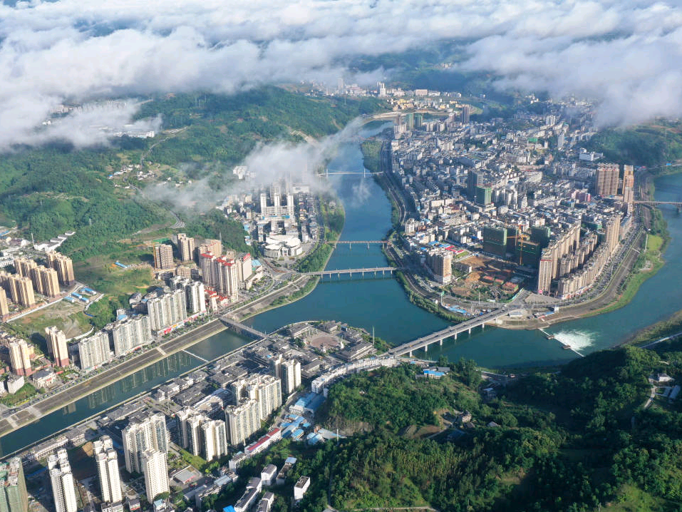 竹山县：创新“五办”机制提升政务服务水平