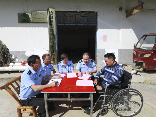 县市场监管局：提供优质服务 培育商标品牌