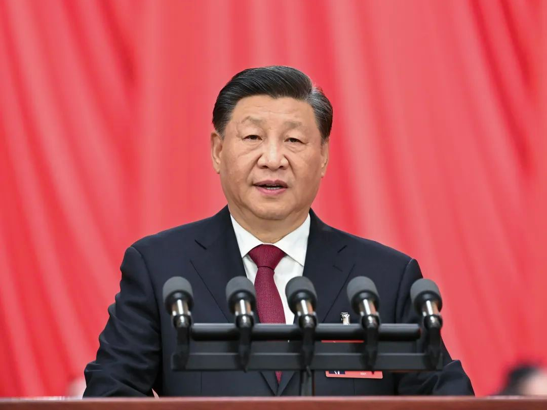 东风浩荡红旗展——习近平总书记关于网络强国的重要思想述评