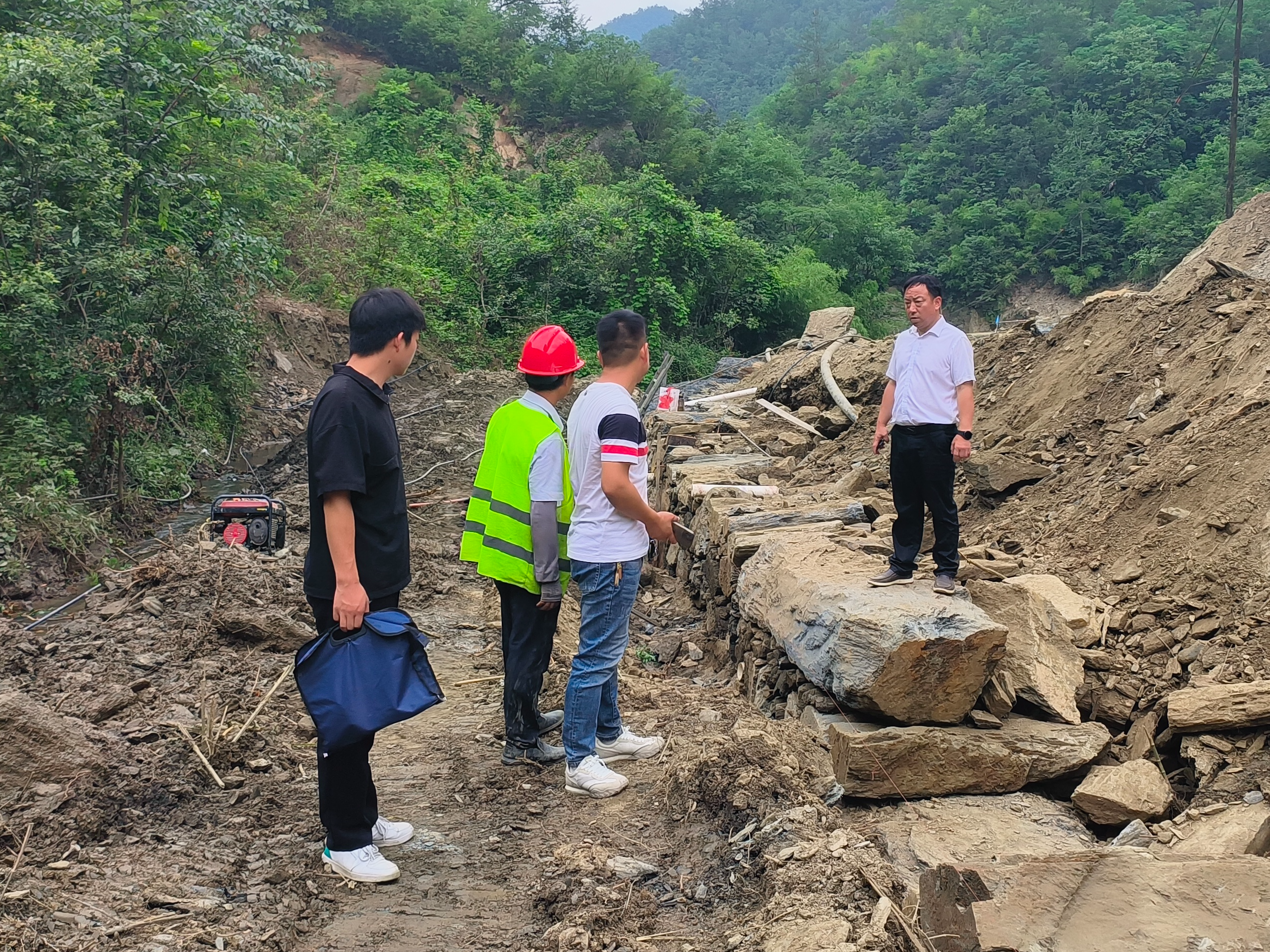 大庙乡:当好”三大员” 全力护航重点交通项目建设