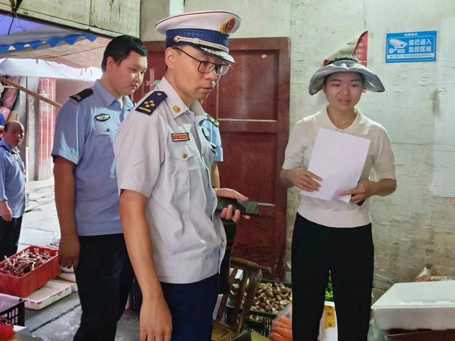 城关镇：开展消防安全“地毯式”排查