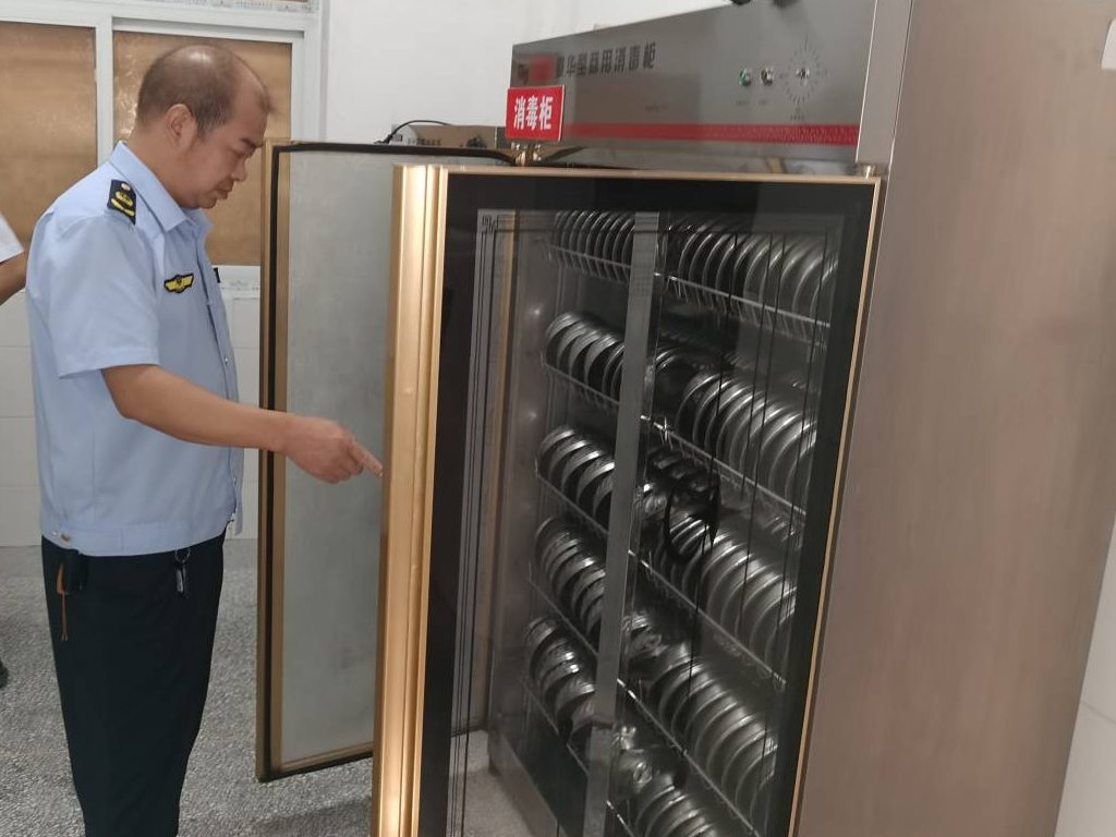 潘口乡：开展安全隐患排查  护航新学期开学