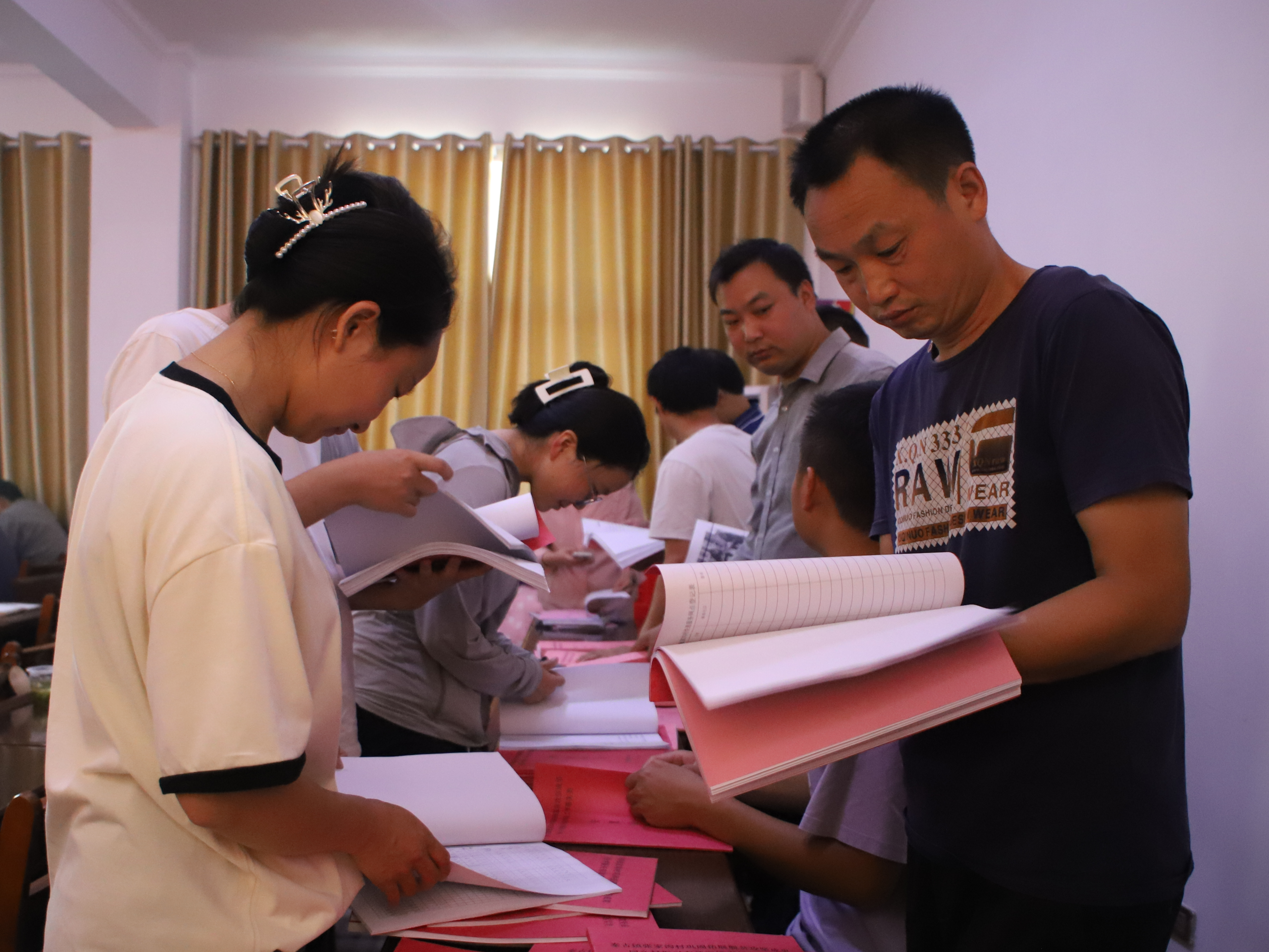 秦古镇推进当前重点工作