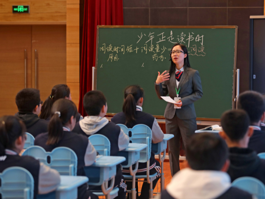 全县义务段教学工作会议召开