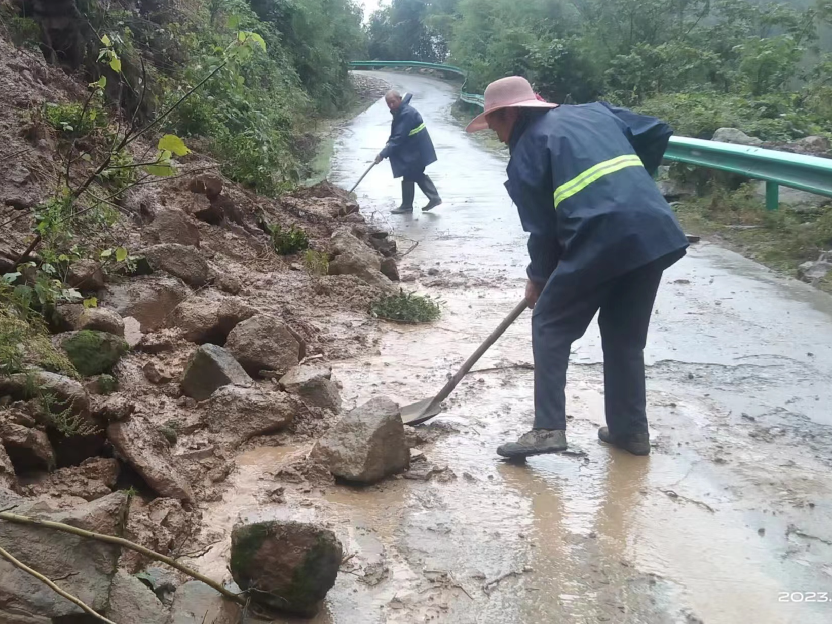 双台乡：闻讯而动织密防汛“安全网”