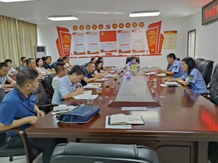 县生态环境局：开展重点企业守法普法推进会