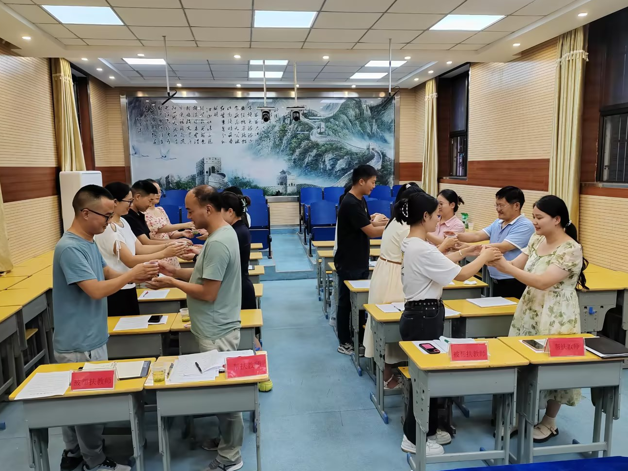 擂鼓中学：师徒结对共成长  青蓝携手谱新篇