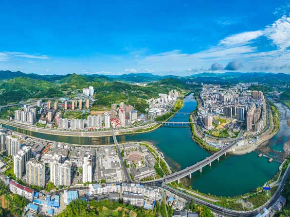 创“省牌”争“国牌” 湖北竹山全力创建省级全域旅游示范县