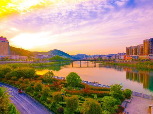 文峰乡开展下半年村级交叉考核