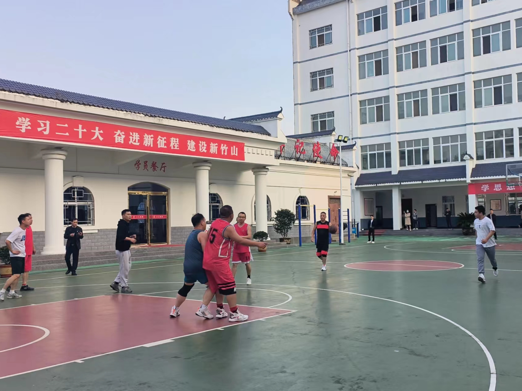 县委党校：开展体育活动 激发团队合力