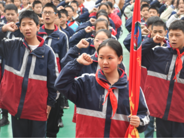 潘口中学开展庆祝少先队建队74周年活动