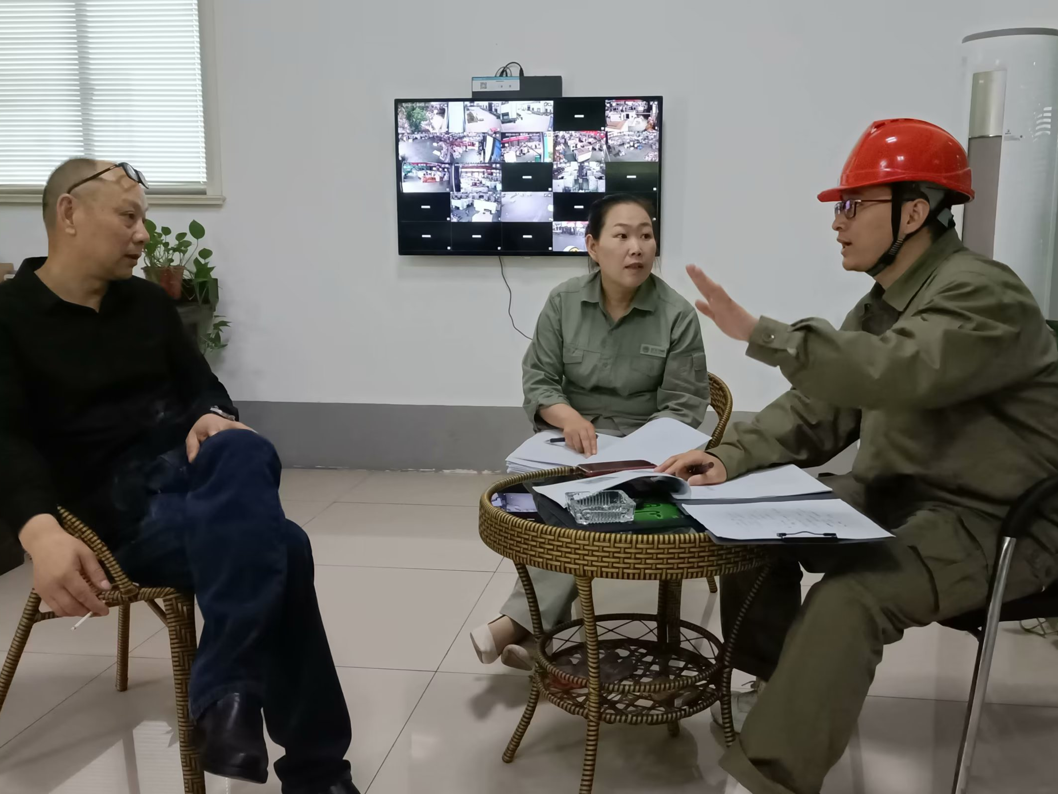 竹山供电公司：做实供电服务 优化营商环境