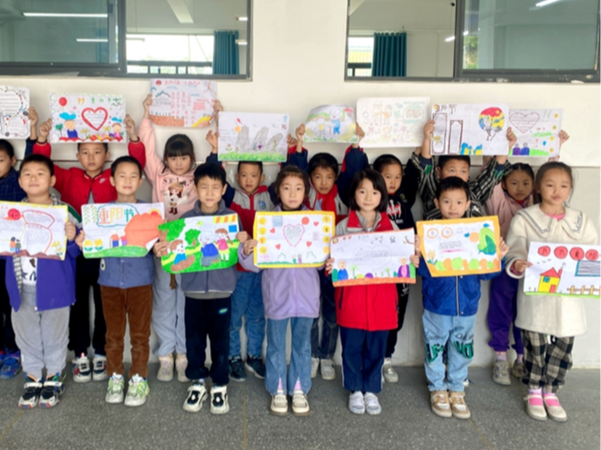 潘口乡中心小学：九九重阳节　浓浓敬老情