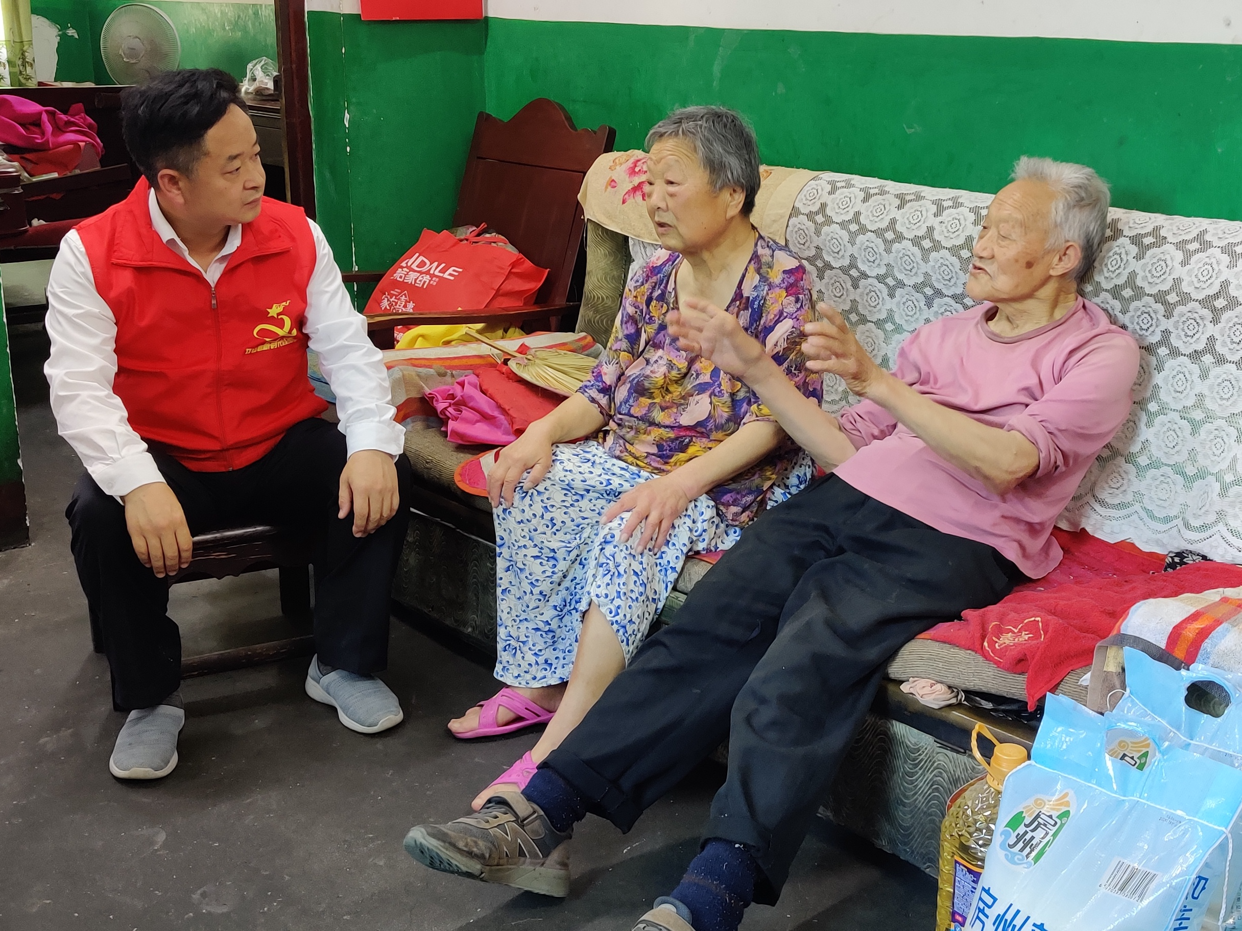 城关镇：“三亲”联民 夯实基层治理