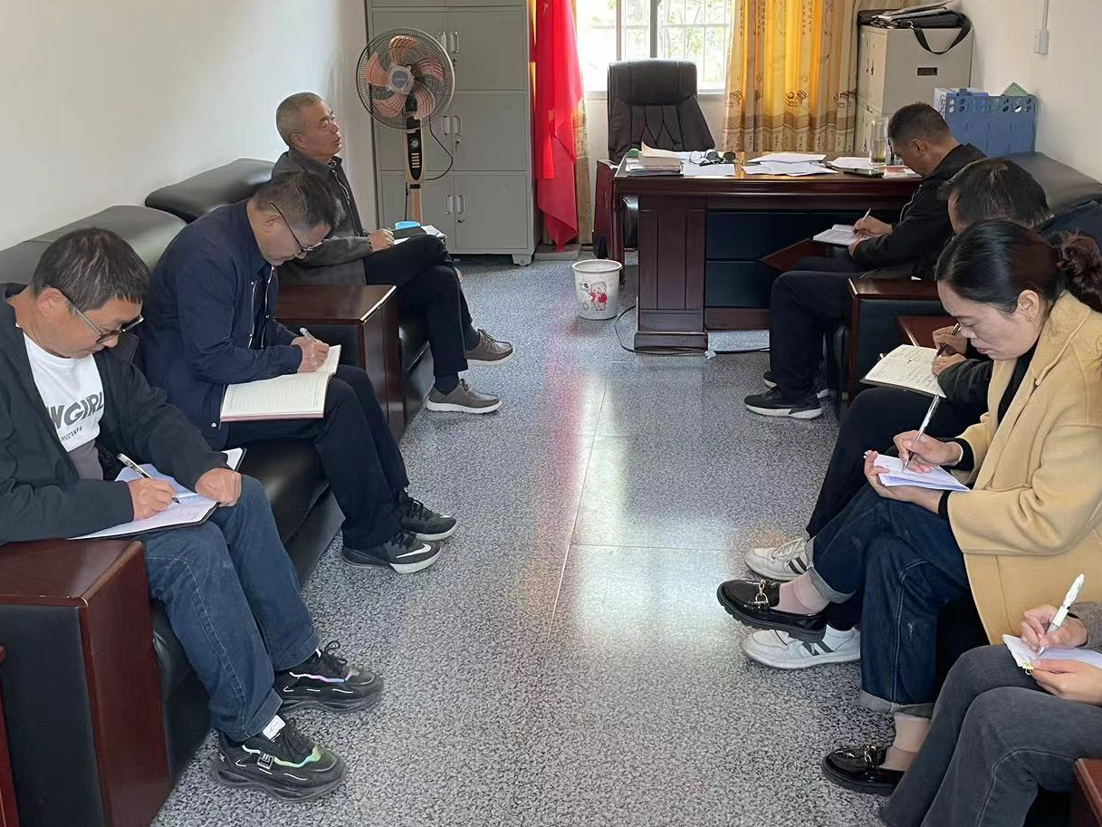 县人才服务中心到双台乡罗家村讲授专题党课