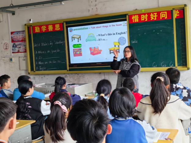 潘口中学开展课内比教学助推教学质量提升