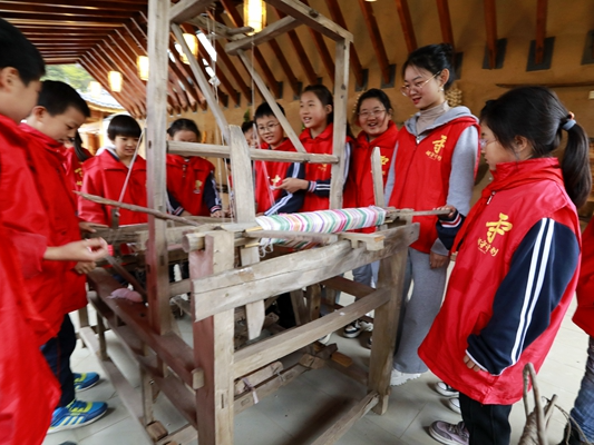 宝丰镇红卫小学：感悟农耕文化  厚植乡土情怀