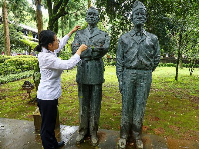 金句海报丨重温习主席关于中美关系的四句话