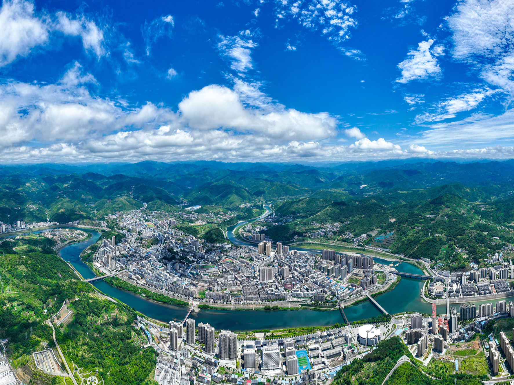 县政法委：“四个强化”推进清廉机关建设