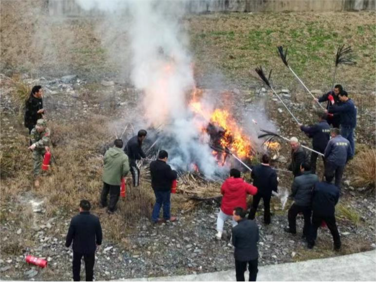 官渡镇开展森林防灭火应急演练