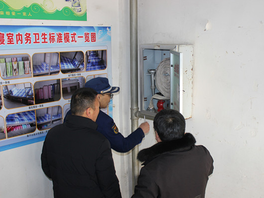竹山二中：消防常学习 安全记心间