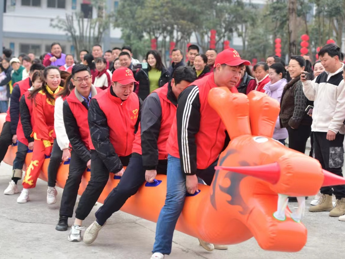 双台乡开展“村运会”暨首届全民健身运动会