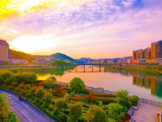 青年干部要做“怀抱梦想”之人