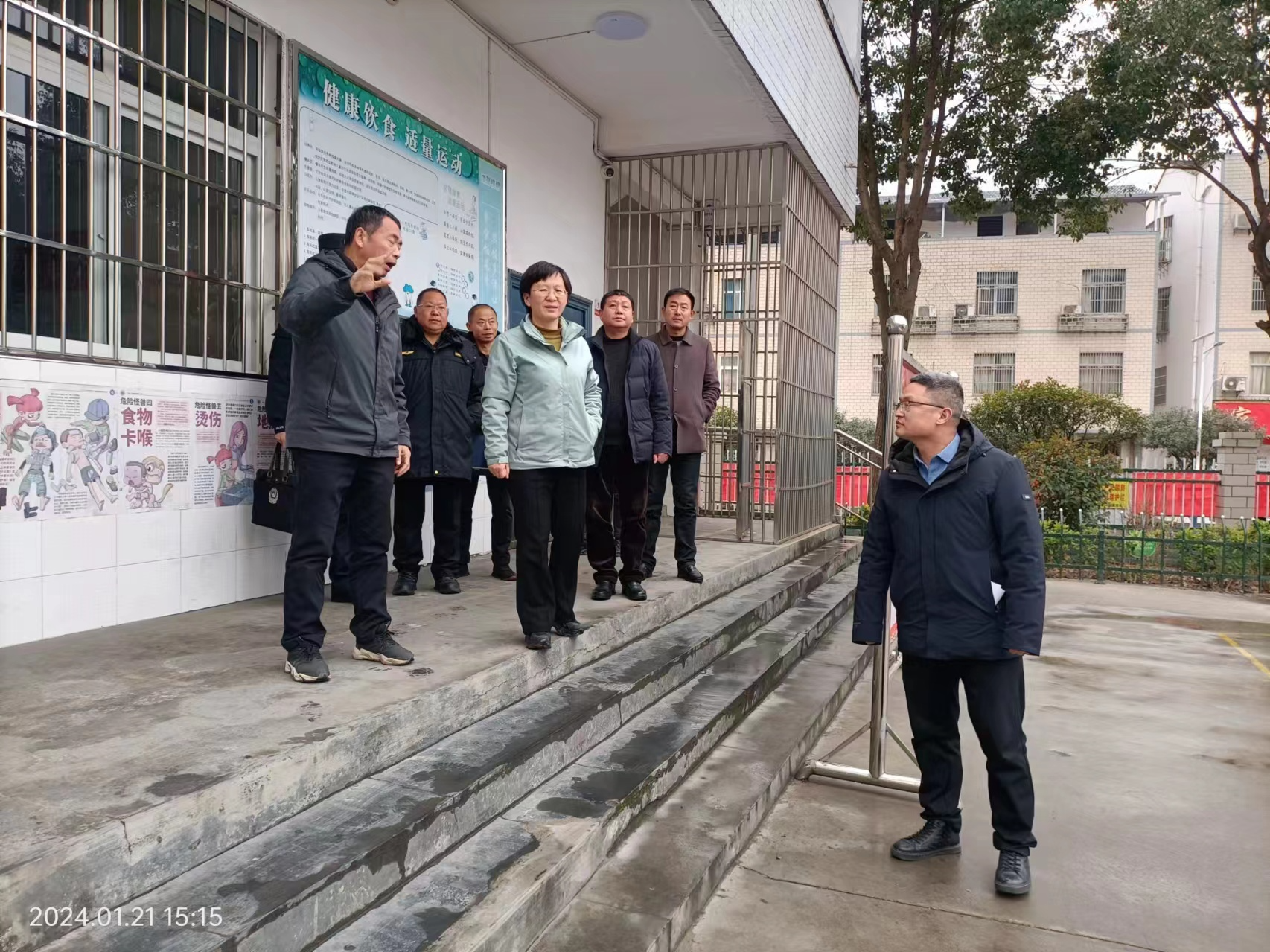 溢水镇开展校园安全隐患大排查