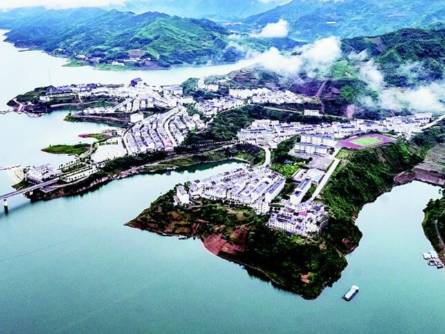 县移民服务中心喜获移民美丽家园奖补资金900万元